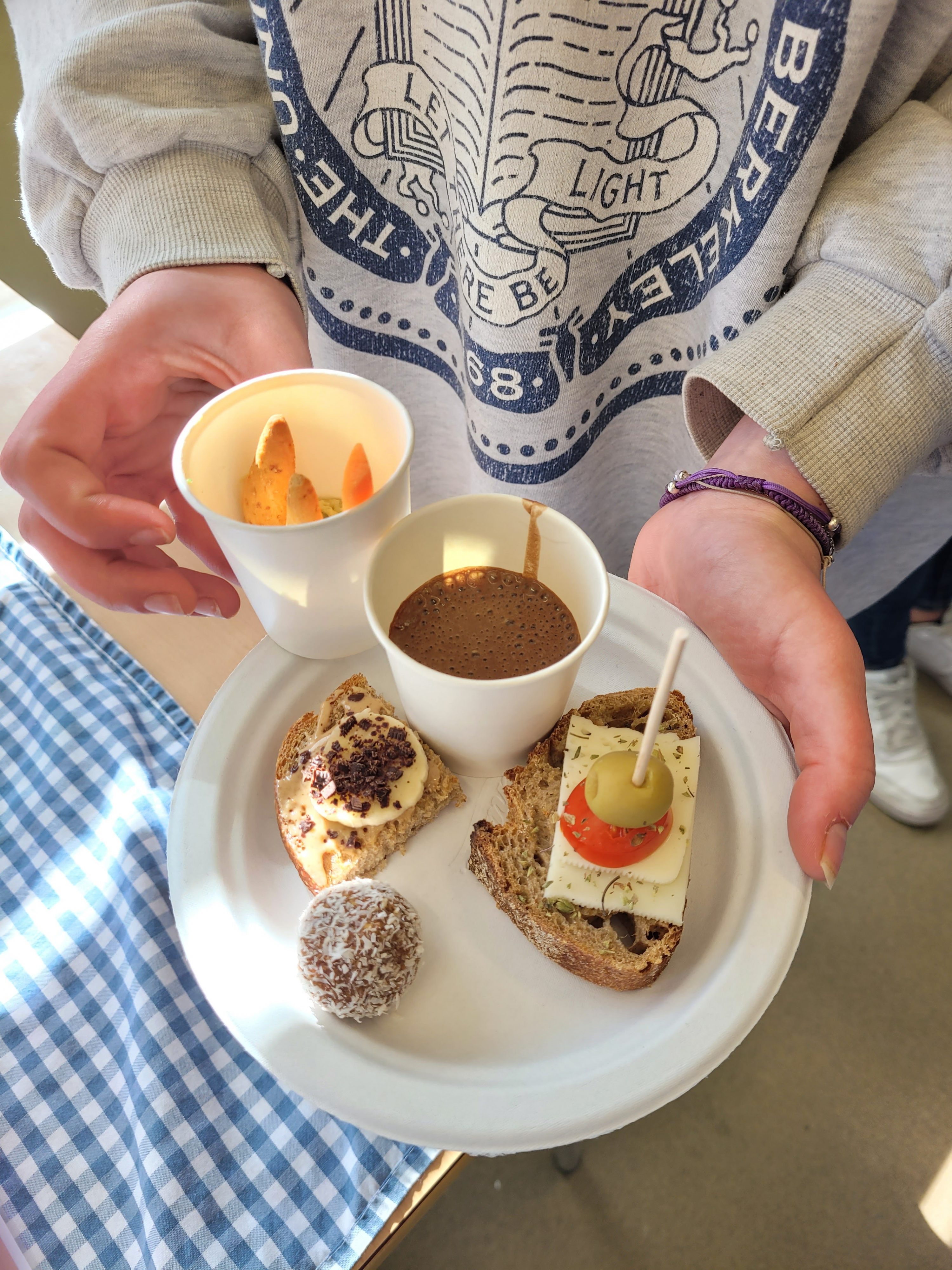 Competition for healthy snacks SEEDS